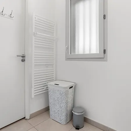 Maison Au Calme Proche Village * Grimaud